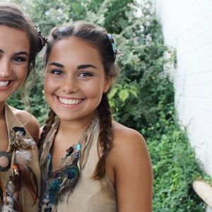 Meet your Posher, Caroline